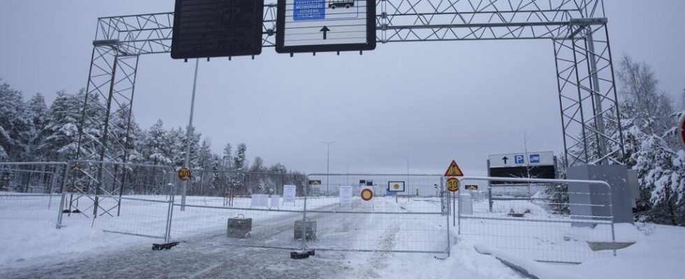 the border with Russia remains closed until further notice