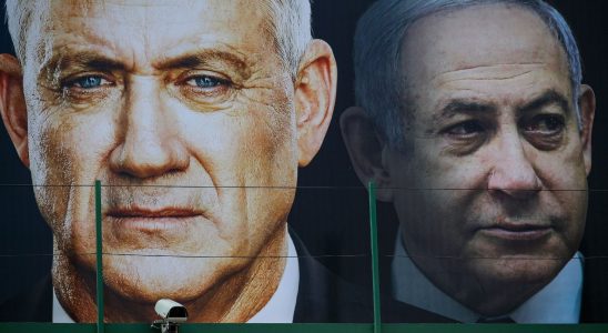 the call from Benny Gantz which puts pressure on Netanyahu