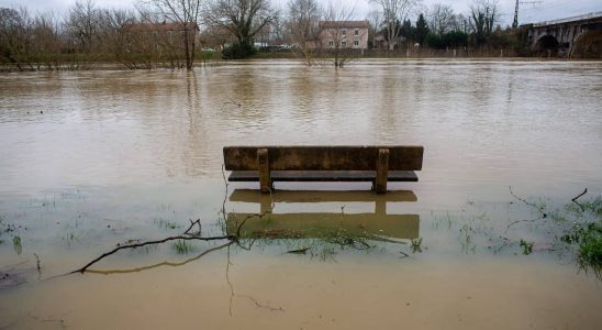 two departments kept on red alert for flooding
