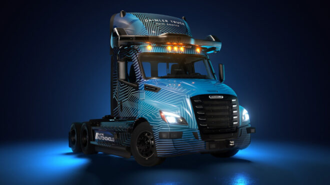 Autonomous Daimler Trucks Freightliner eCascadia
