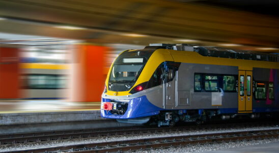 Buying your train ticket at the very last minute what