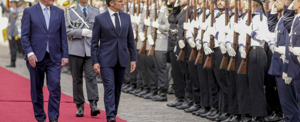 Emmanuel Macron expected in Dresden a symbolic city for the