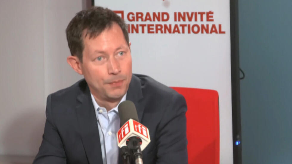 François-Xavier Bellamy, head of the LR list in the European elections, in the RFI studios, May 20, 2024.