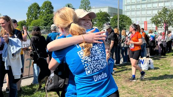 Friends raise money by participating in a marathon for sick
