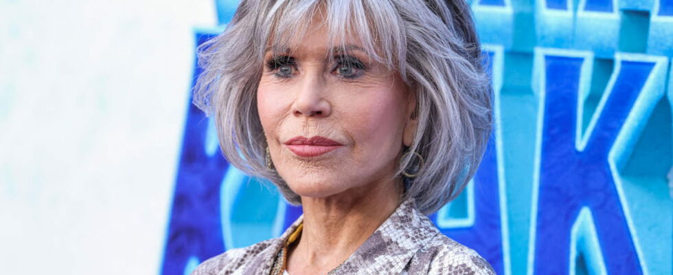 In Cannes Jane Fonda looks 10 years younger thanks to