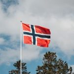 Norways central bank leaves rates at 45 Suggests longer hold