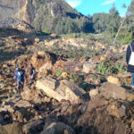 Papua New Guinea fears dozens of victims after landslide