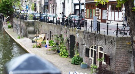 Parking permits more expensive in 10 Utrecht municipalities Utrecht takes