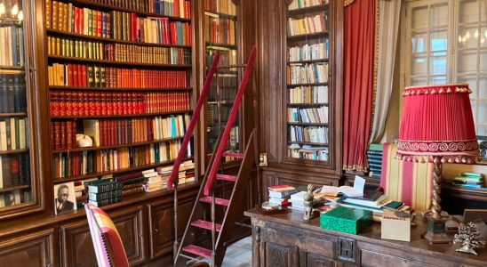 Senegal acquires the library of Leopold Sedar Senghor