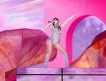 Superstar Taylor Swift wowed fans in Stockholm critics rave
