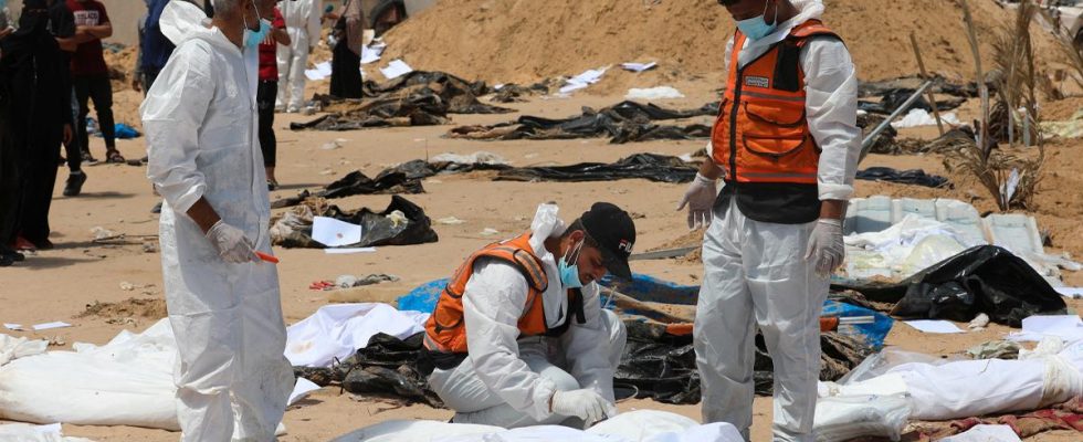 The horror finds in Gaza Children were buried alive
