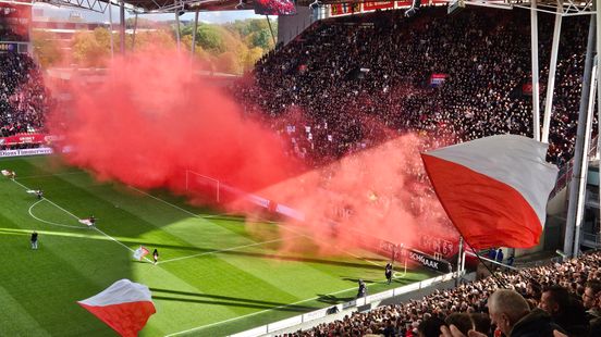 Unprecedented crowds at ticket sales for the FC Utrecht play offs