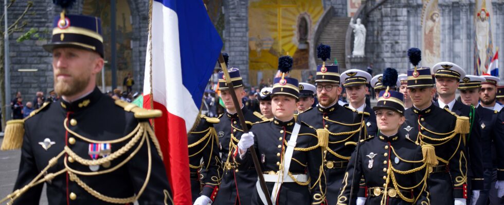 Within the French army the surprising tradition of religious pilgrimages