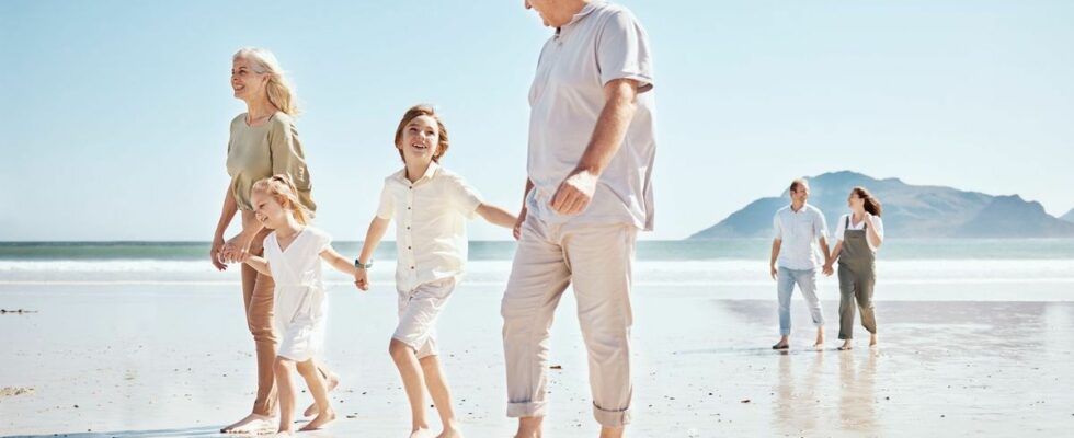 3 Expert Tips for a Successful Family Vacation with Grandparents
