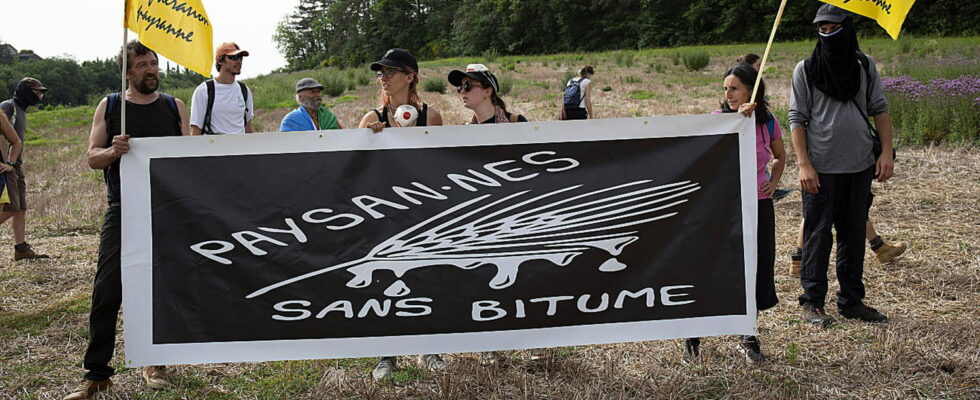 A69 project several thousand activists gathered in Tarn a gendarme