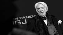 Acting legend Donald Sutherland has died News in brief
