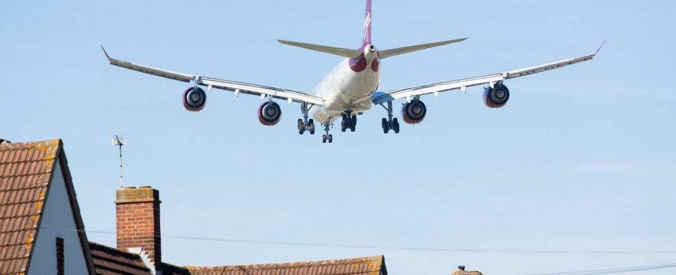 Airplane noise could promote weight gain