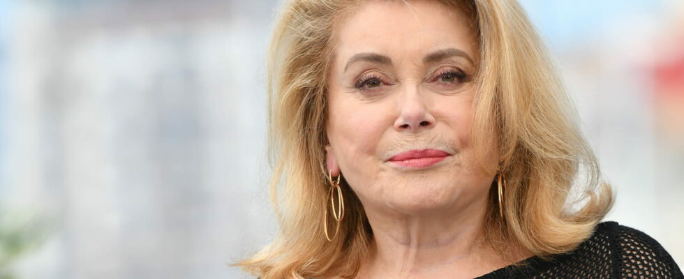 At 80 years old Catherine Deneuve shines with this colorful