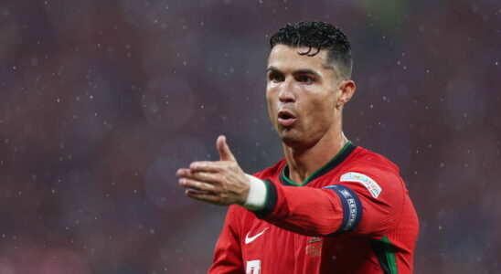 Euro 2024 Turkiye – Portugal Ronaldo is contested