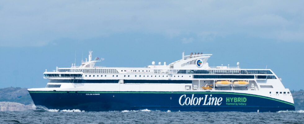 Ferry route changes 4000 affected