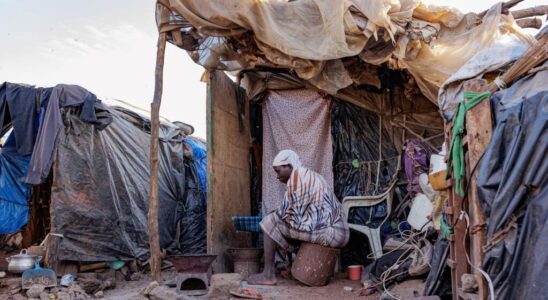 In Mali massive population displacements exacerbate already immense humanitarian needs