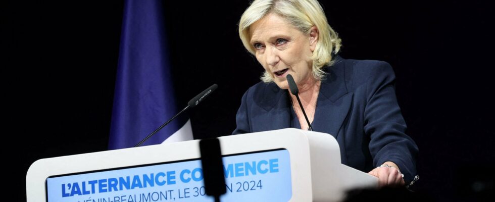 Le Pen Borne Hollande… The first notable results of the