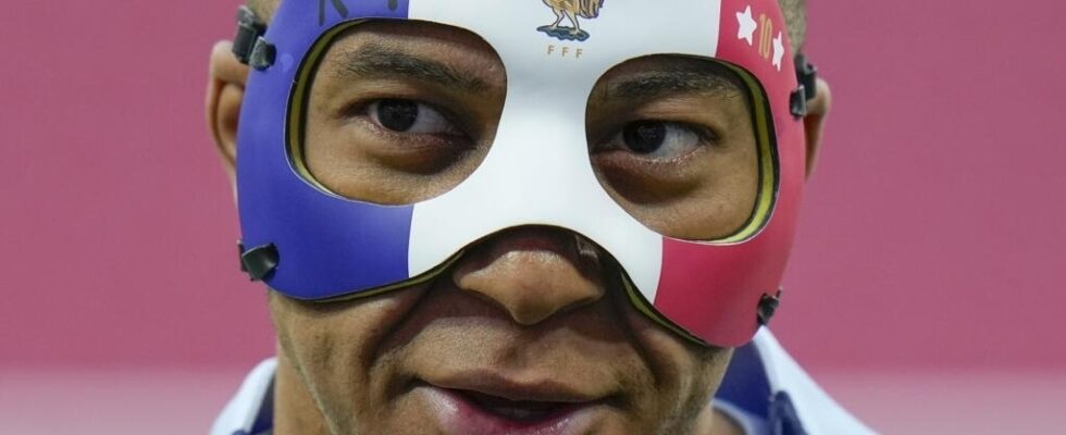 Mbappe and his mask at the heart of the clash