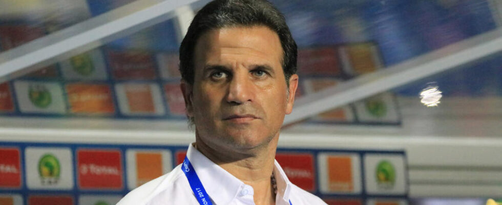 Paulo Duarte is no longer the coach of the Togo