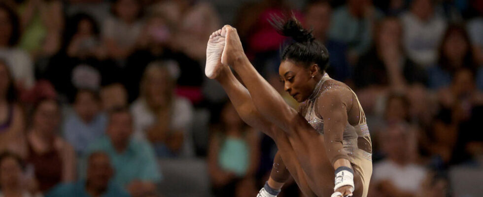 Simon Biles crowned US champion for the 9th time before