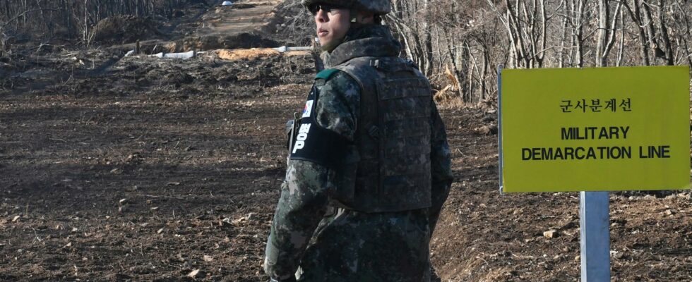South Korea Warning shots at the border