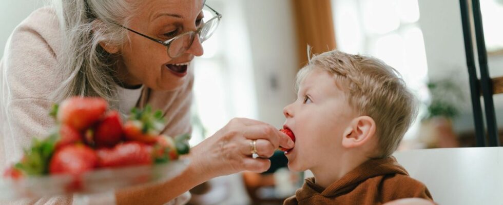 These 4 grandparents behaviors that annoy all parents