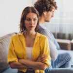 These 6 behaviors that unconsciously sabotage your relationship