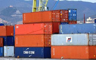 USA import export prices cool in May better than consensus