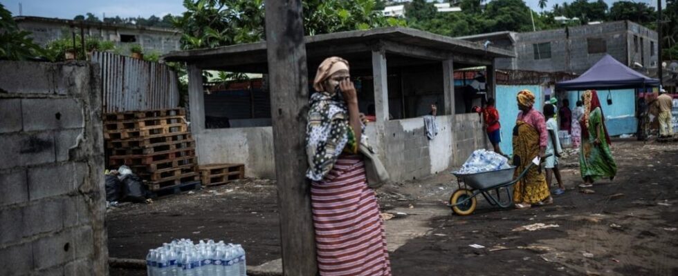 nearly 200 cases of cholera three active outbreaks in the