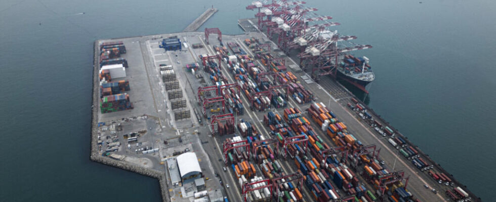 the countrys main port doubles its capacity thanks to UAE