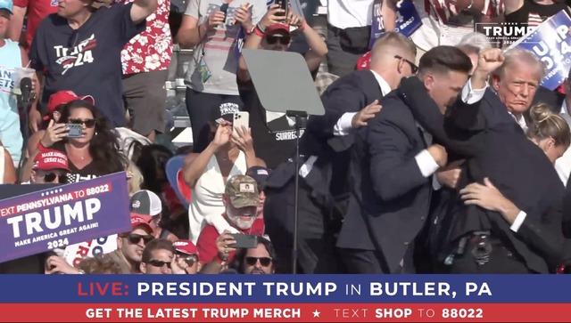 AA-20240713-35135176-35135173-INJURED AFTER EXPLOSION SOUNDS HEARD DURING THE US PRESIDENTIAL CANDIDATE TRUMP ELECTION RALLY