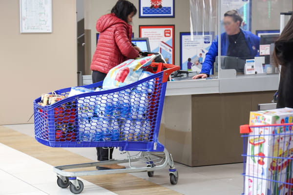 1721922370 659 This French supermarket chain is testing payment with the palm