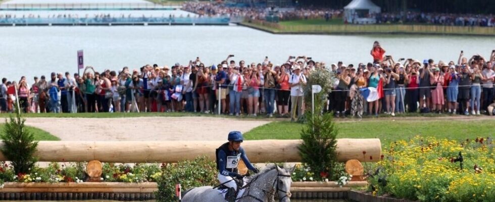 2024 Olympics horse riding in Versailles its magnificent