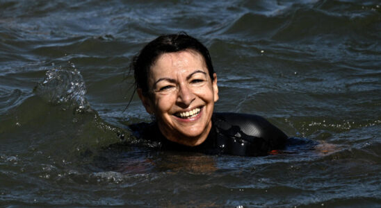 Anne Hidalgos swim in the Seine Its crucial in the