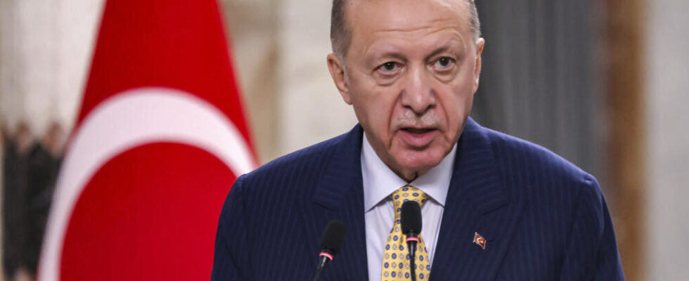 Erdogan ready to invite his Syrian counterpart Bashar al Assad at