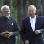 First informal exchanges between Vladimir Putin and Narendra Modi