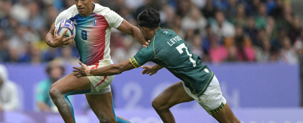France crushes South Africa and heads into the rugby 7s
