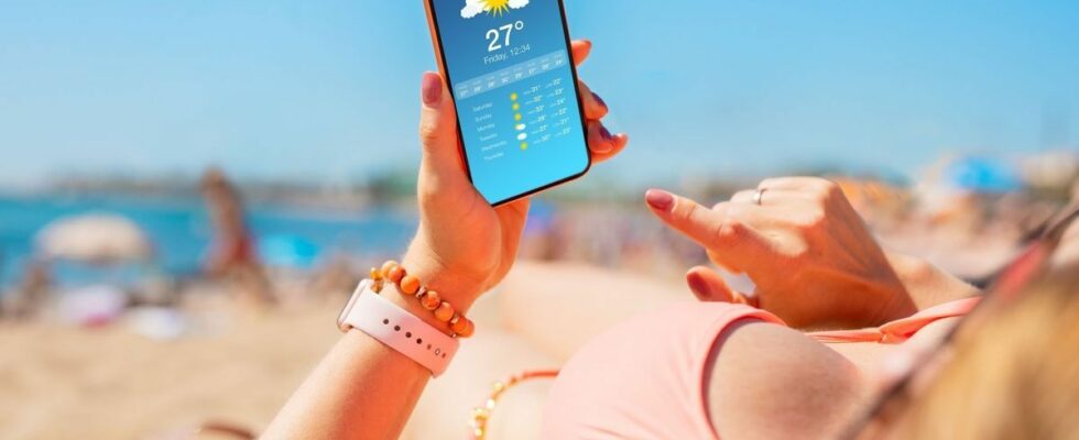 How to take good care of your smartphone in summer