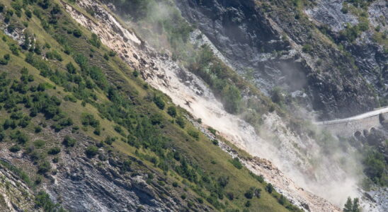 Landslide in Isere victims under the rocks The astonishing images