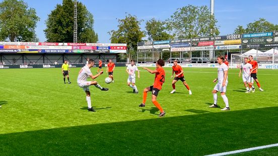 Practice matches top amateurs Eight goal win for IJsselmeervogels GVVV and
