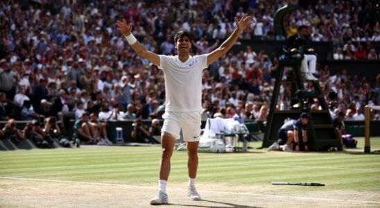 Spaniard Carlos Alcaraz retains his Wimbledon title after his display