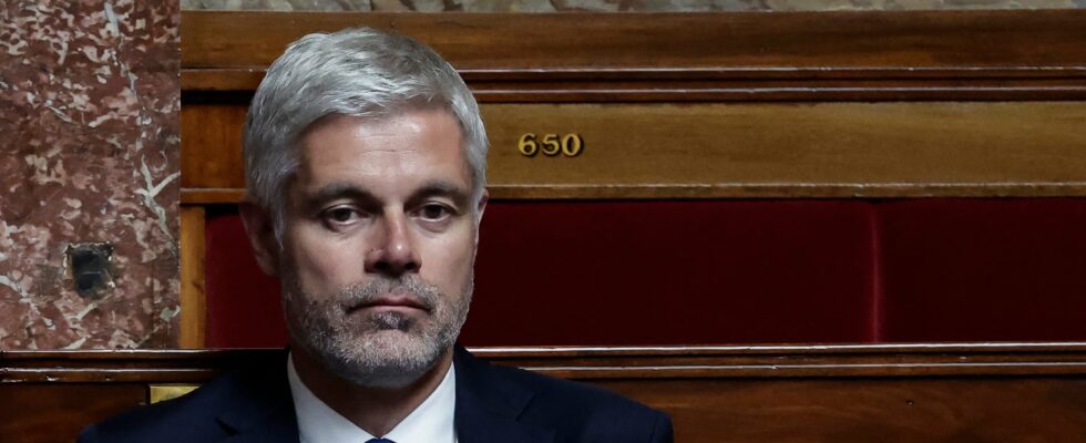 What does the Emergency Legislative Pact presented by Wauquiez and