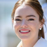 With her ultra puffed lips and XXL bob Emma Stone is