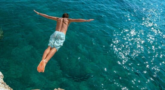 Young Marseilles Man Between Life and Death After Wild Dive