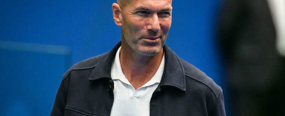 Zinedine Zidane Despite Teddy Riners displeasure the last Olympic torchbearer